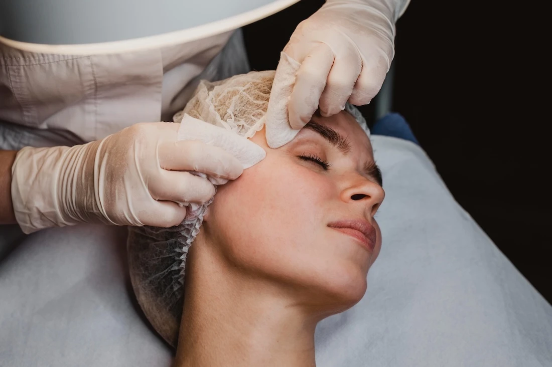 What Is EMFace - A Beginners Guide to the Non-Invasive Face-Lifting Treatment